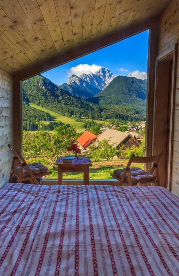 Mountain View Glamping Villa Dovje Kültér fotó